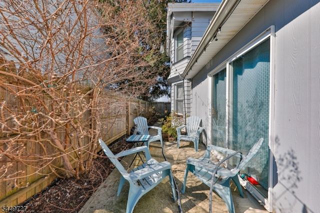 389 Grant St, Phillipsburg Town, NJ 08865