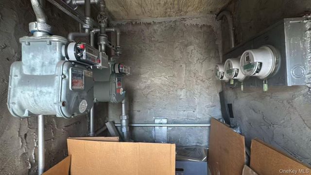 143-16 Franklin Avenue, Flushing, NY 11355