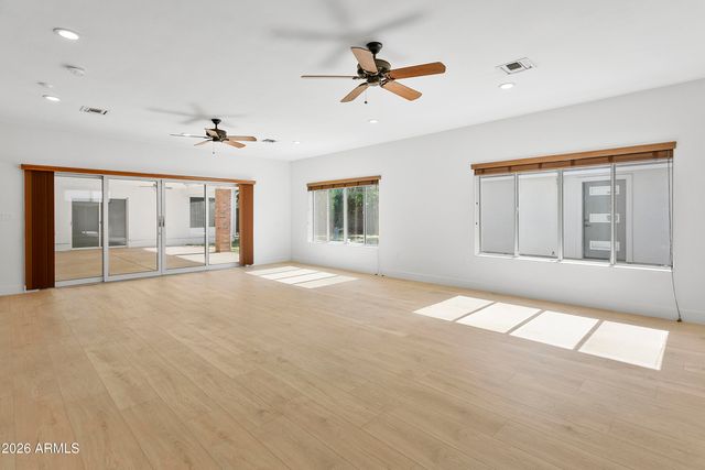 7801 N 16TH Lane, Phoenix, AZ 85021