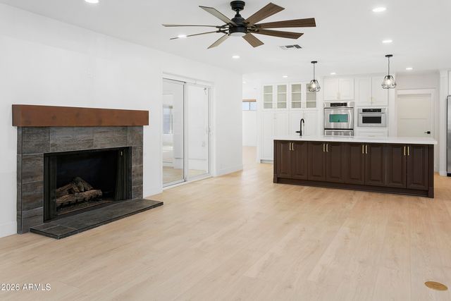 7801 N 16TH Lane, Phoenix, AZ 85021