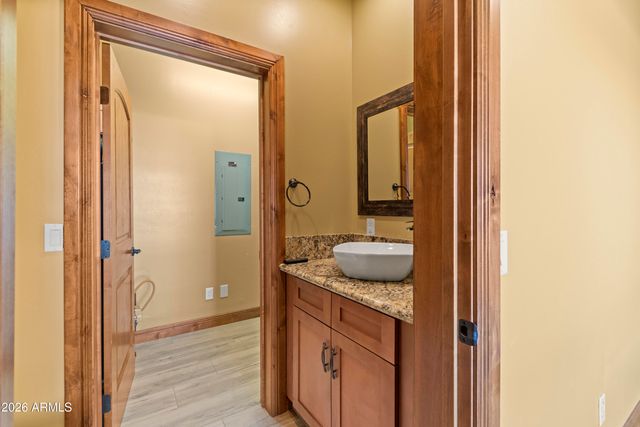 816 FERN Way, Show Low, AZ 85901