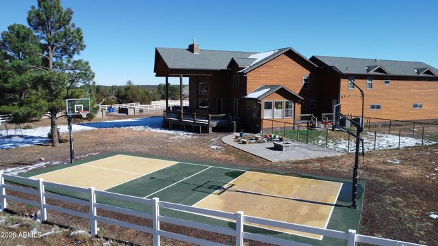 816 FERN Way, Show Low, AZ 85901