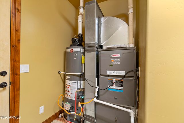 816 FERN Way, Show Low, AZ 85901