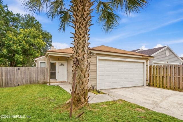 897 CANDLEKNOLL Lane, Jacksonville, FL 32225
