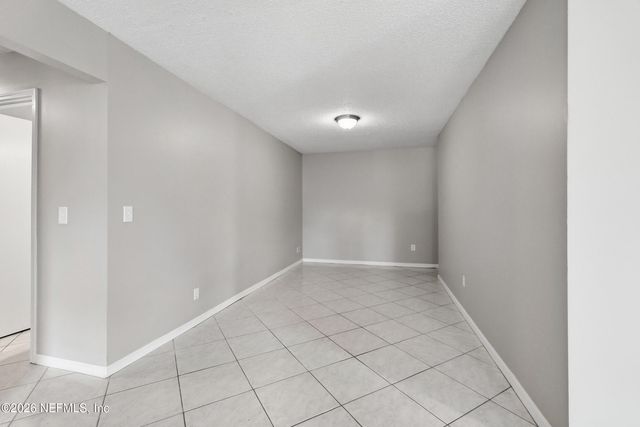 897 CANDLEKNOLL Lane, Jacksonville, FL 32225