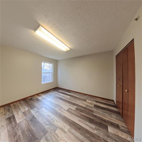 2709 Sassy Lane, Belleville, IL 62226