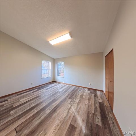 2709 Sassy Lane, Belleville, IL 62226