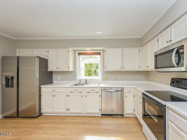 4916 Royal Adelaide Way, Raleigh, NC 27604