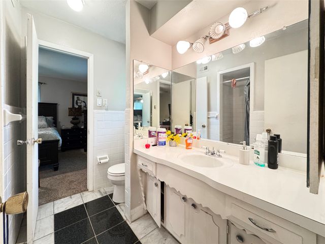 5121 Chalet Lane, Dallas, TX 75232