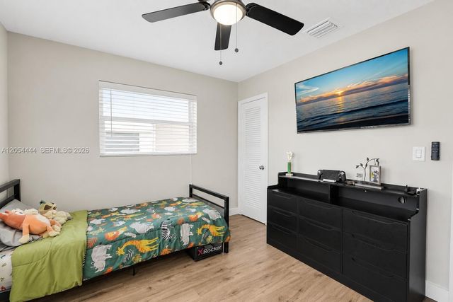 4561 NW 16th Ter, Tamarac, FL 33309