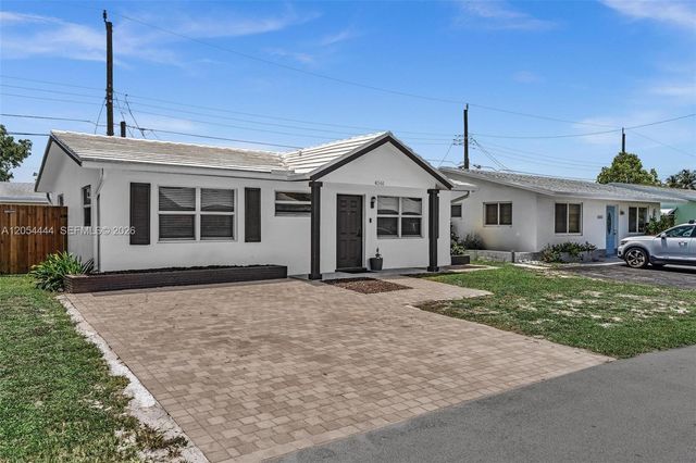 4561 NW 16th Ter, Tamarac, FL 33309