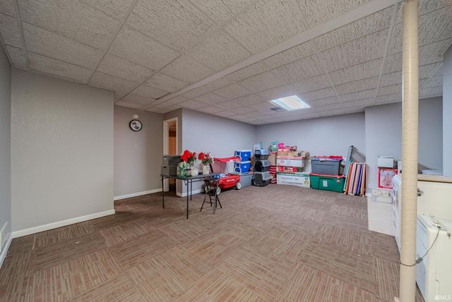 4450 Farmington Road, Gas City, IN 46933