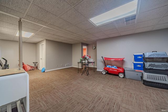 4450 Farmington Road, Gas City, IN 46933