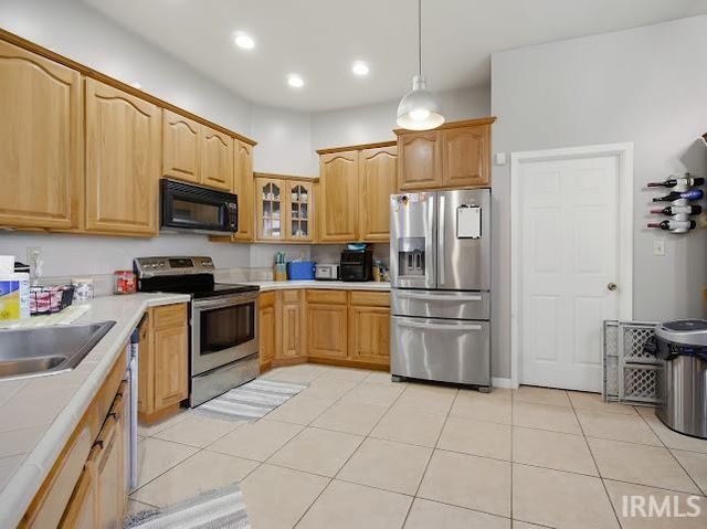 4450 Farmington Road, Gas City, IN 46933