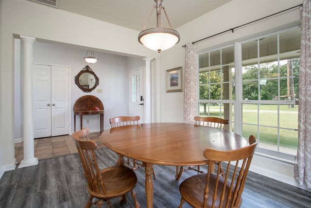 21750 Lakewood Lane, Chandler, TX 75758