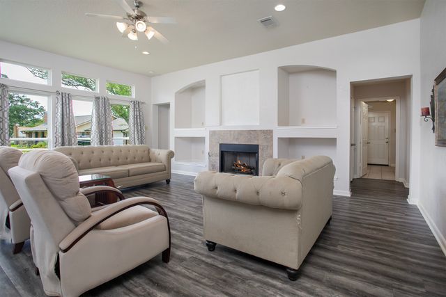 21750 Lakewood Lane, Chandler, TX 75758