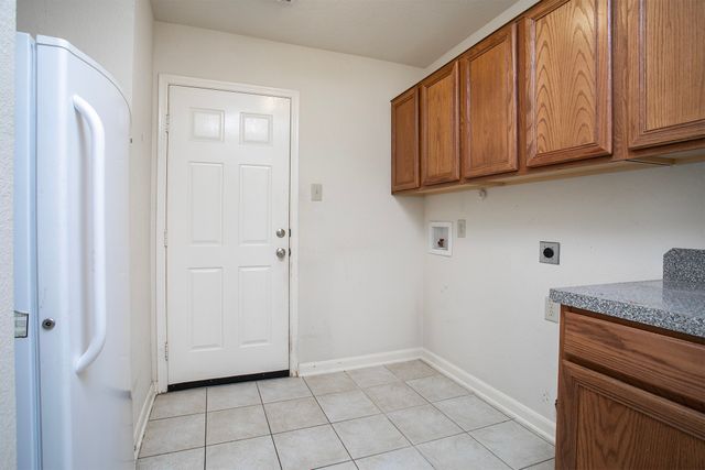 21750 Lakewood Lane, Chandler, TX 75758
