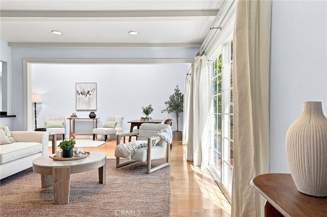 2142 Fallen Leaf, Tustin, CA 92780