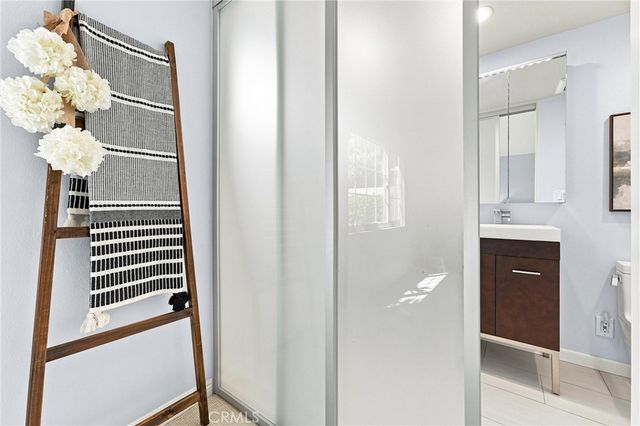 2142 Fallen Leaf, Tustin, CA 92780