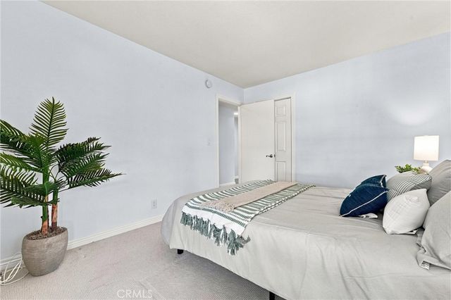 2142 Fallen Leaf, Tustin, CA 92780