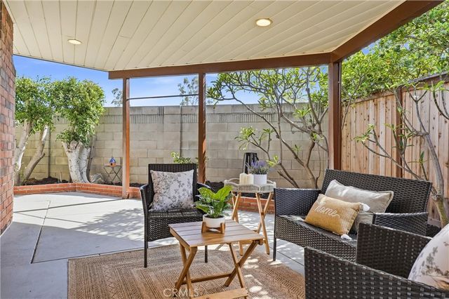2142 Fallen Leaf, Tustin, CA 92780