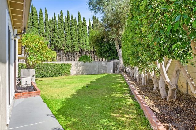 2142 Fallen Leaf, Tustin, CA 92780