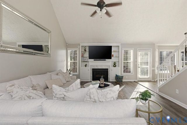 5300 Nairn Ln, Chester, VA 23831