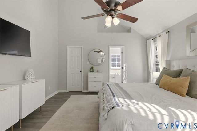 5300 Nairn Ln, Chester, VA 23831