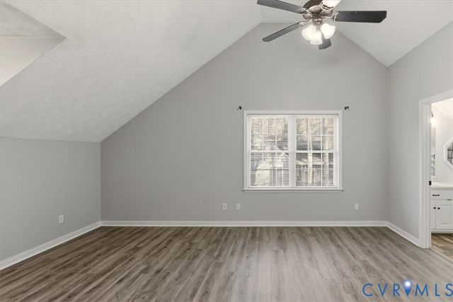 5300 Nairn Ln, Chester, VA 23831