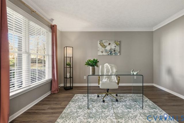 5300 Nairn Ln, Chester, VA 23831