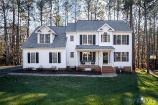 5300 Nairn Ln, Chester, VA 23831