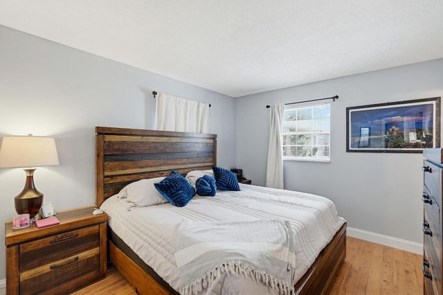 1864 SE Lafayette Street, Stuart, FL 34997