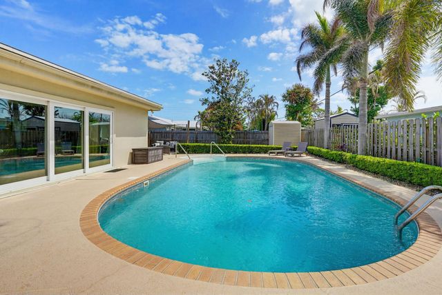 1864 SE Lafayette Street, Stuart, FL 34997