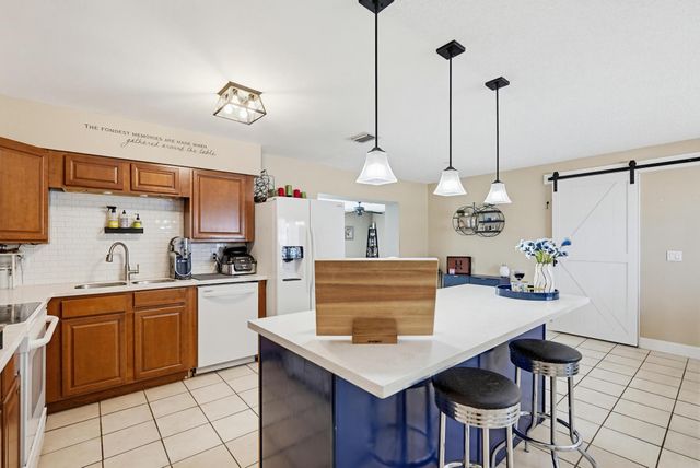 1864 SE Lafayette Street, Stuart, FL 34997