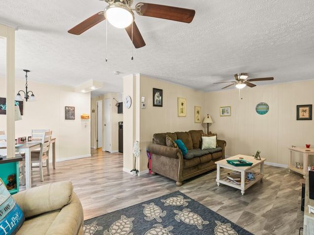 9 SE Kassaba Lane, Port St Lucie, FL 34952