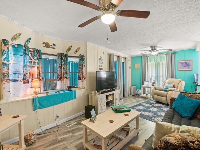 9 SE Kassaba Lane, Port St Lucie, FL 34952