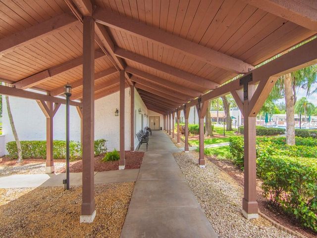 9 SE Kassaba Lane, Port St Lucie, FL 34952