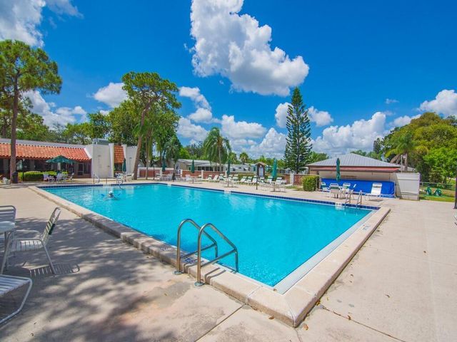 9 SE Kassaba Lane, Port St Lucie, FL 34952