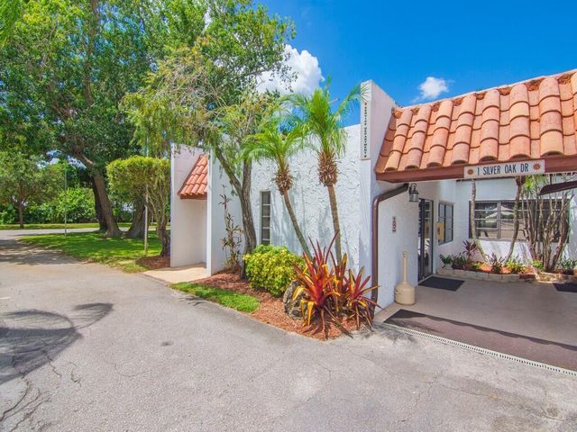 9 SE Kassaba Lane, Port St Lucie, FL 34952