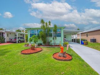 9 SE Kassaba Lane, Port St Lucie, FL 34952
