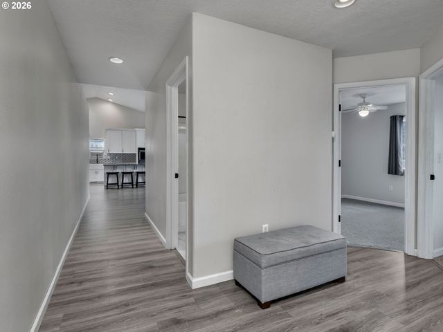 19108 WELLESLEY Ave, Sandy, OR 97055