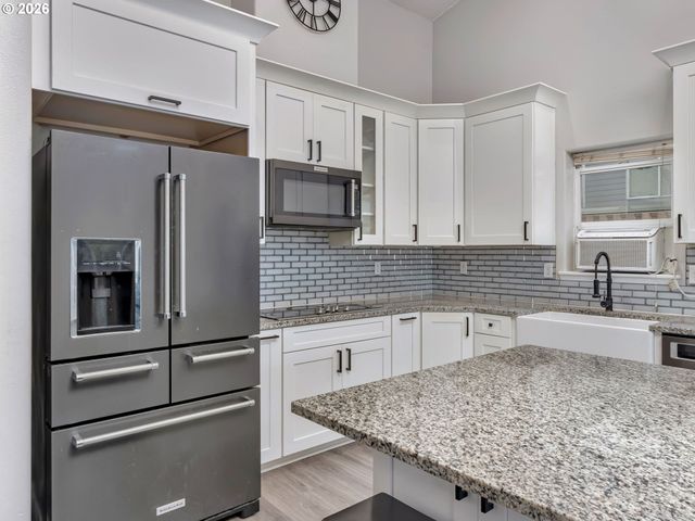 19108 WELLESLEY Ave, Sandy, OR 97055