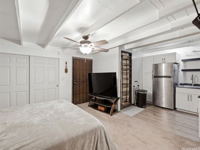 2349 Akalakala Street, Pearl City, HI 96782