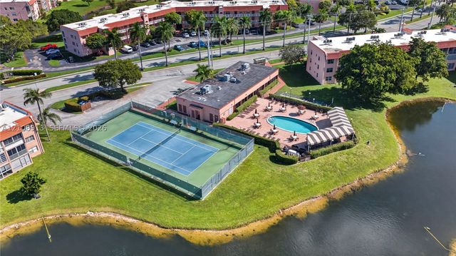 9900 Sunrise Lakes Blvd 308, Sunrise, FL 33322