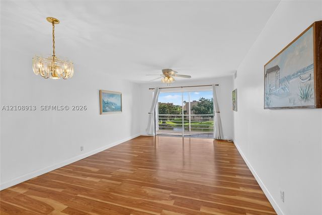 9900 Sunrise Lakes Blvd 308, Sunrise, FL 33322