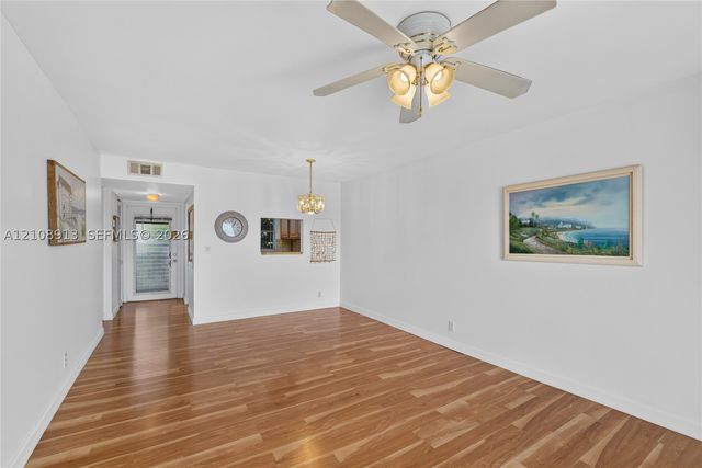 9900 Sunrise Lakes Blvd 308, Sunrise, FL 33322