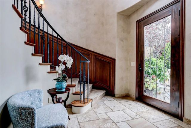 853 6th, Manhattan Beach, CA 90266