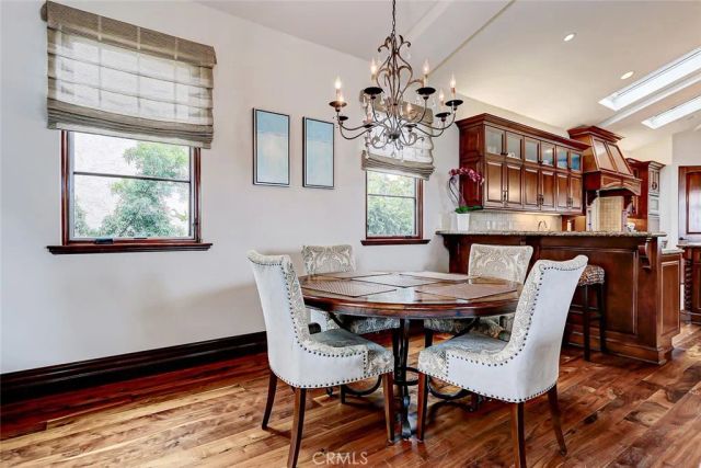 853 6th, Manhattan Beach, CA 90266