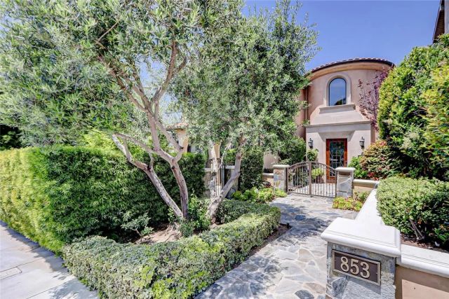 853 6th, Manhattan Beach, CA 90266
