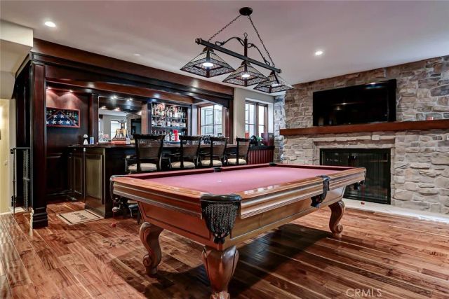 853 6th, Manhattan Beach, CA 90266